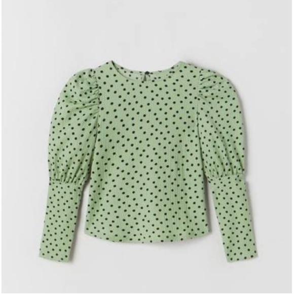 Zara Other - Zara textured polka dot top 11-12